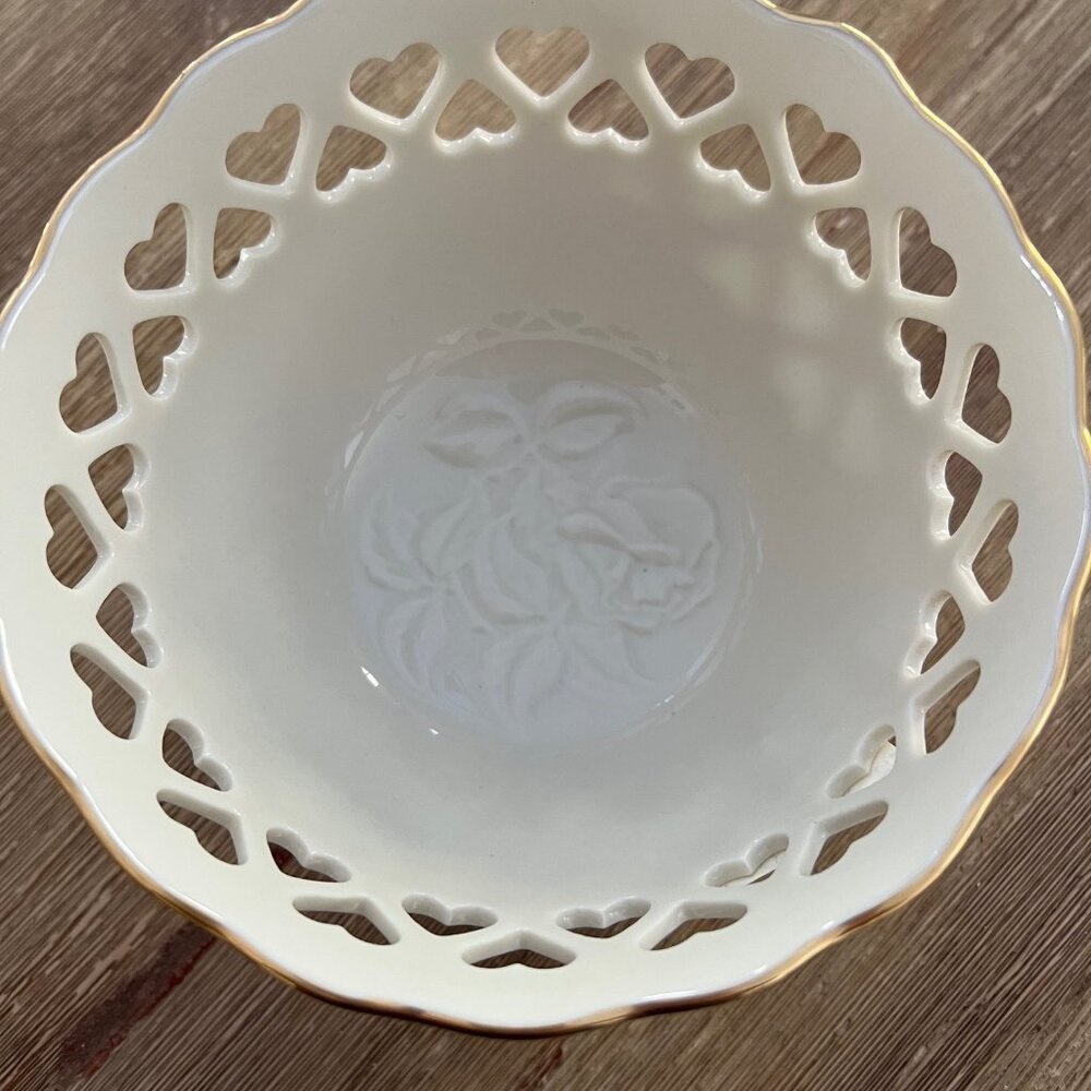5" Footed Lenox Bowl Heart Collection